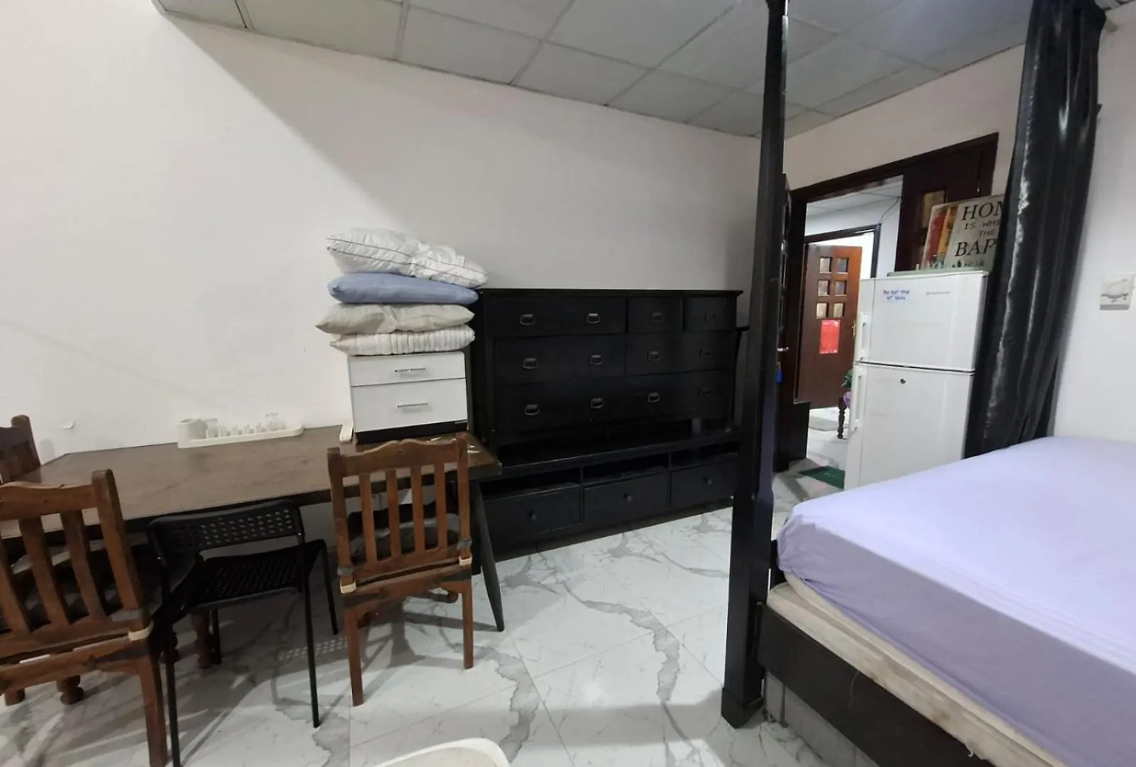4 Beds In A Room For Group Абу-Даби